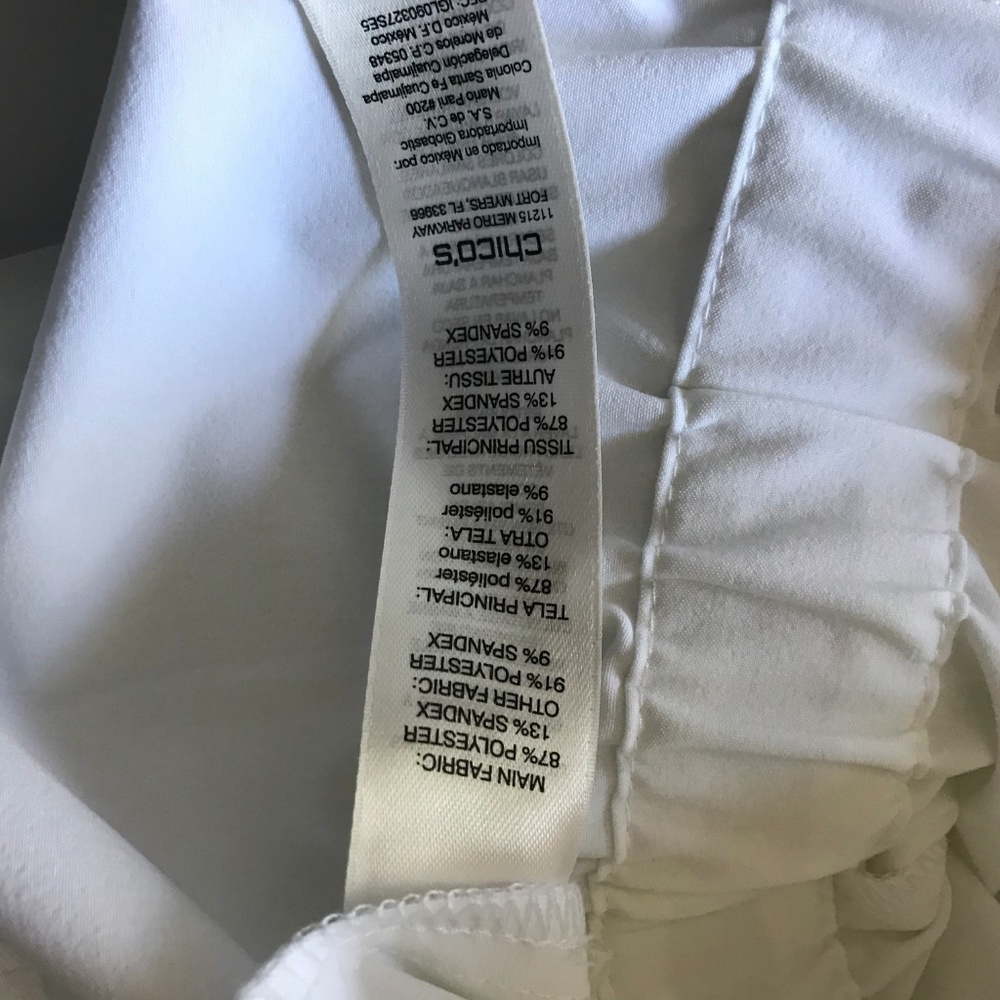 Zenergy Sleeveless Full Zip White Jacket - Picture 6 of 7